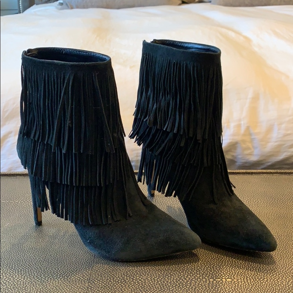 Black suede Steve Madden Fringe Boots Size 9
